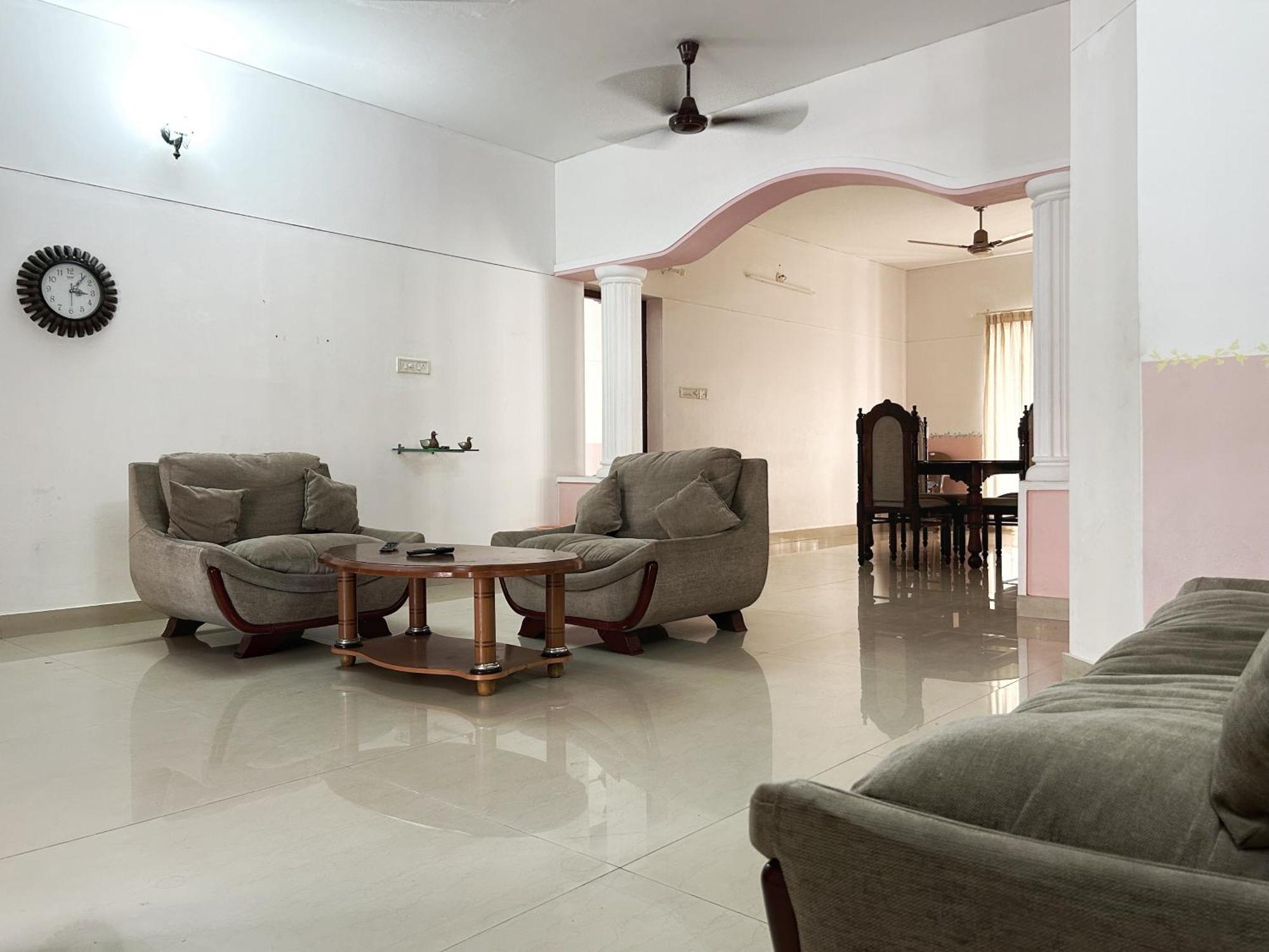La Casa Trivandrum 4 Bhk Ac Luxury Villa At City Centre, Just 6 Kms To Airport Thiruvananthapuram Exterior photo
